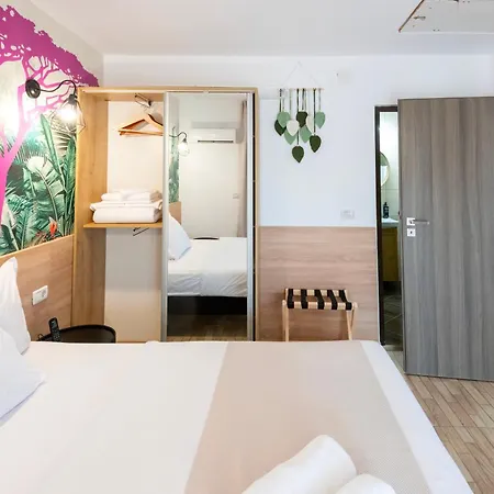 Ibis Styles Venus Hotel Exterior foto
