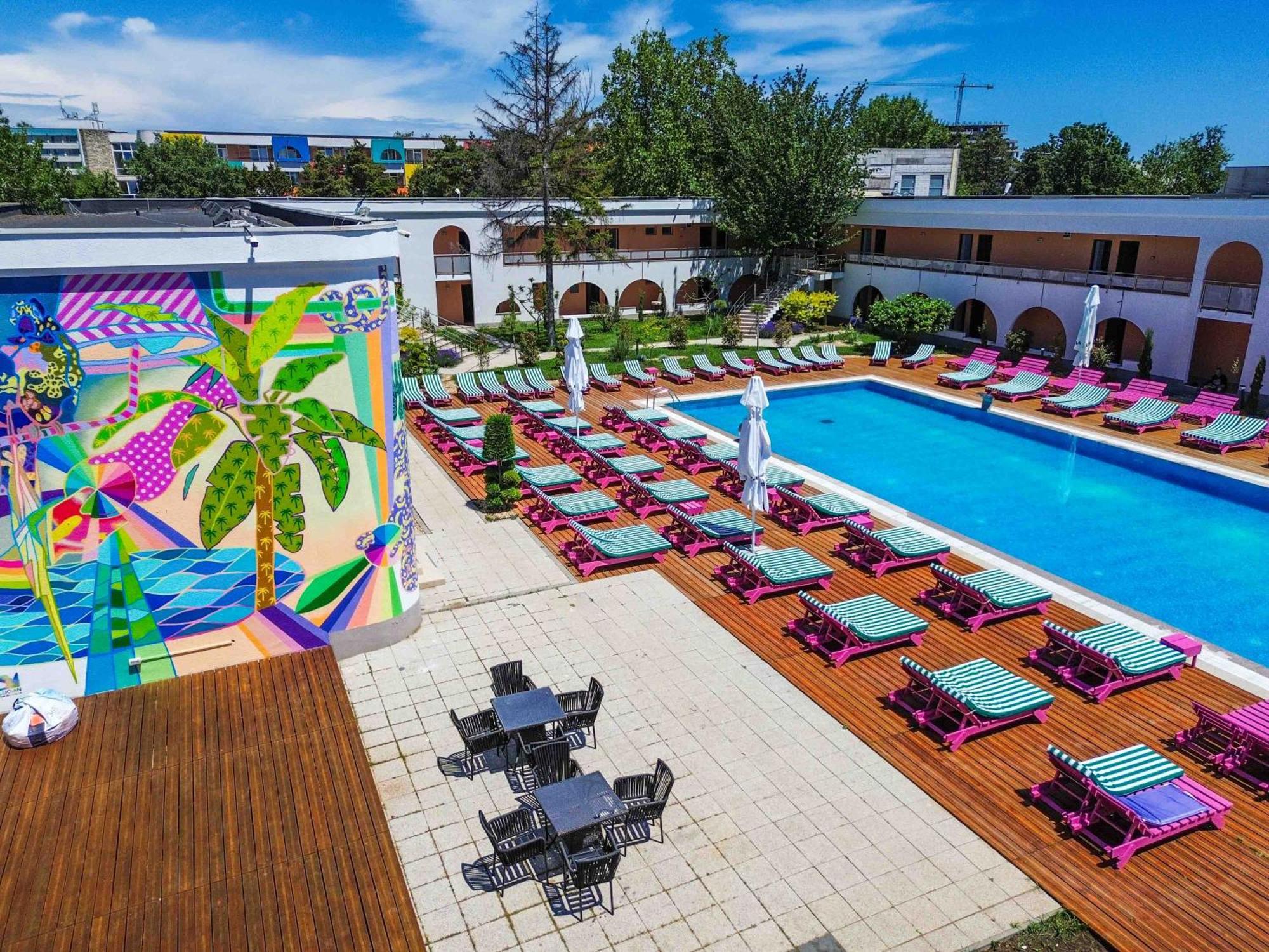 Ibis Styles 4*